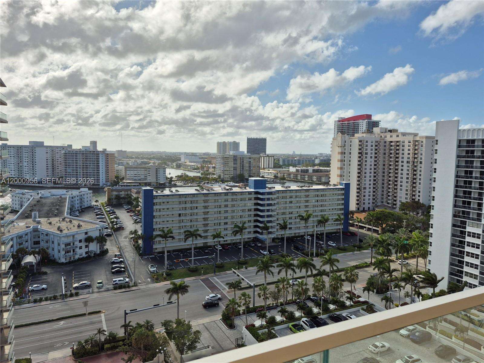 Malaga Towers | Unit #17C Unit #17C | Picture 9
