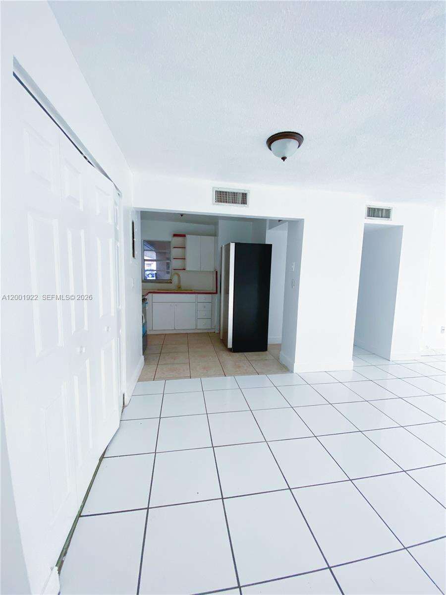 Pinebark Condo No 3 | Unit #110 Unit #110 | Picture 3