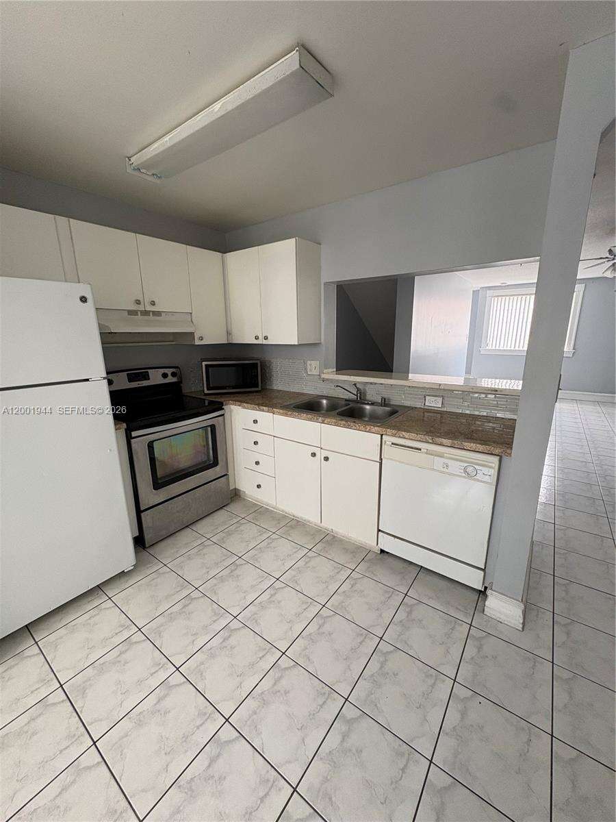 Christy Place Villas Townhomes | Unit #105 Unit #105 | Picture 11