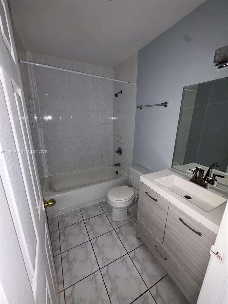 Christy Place Villas Townhomes | Unit #105 Unit #105 | Picture 26