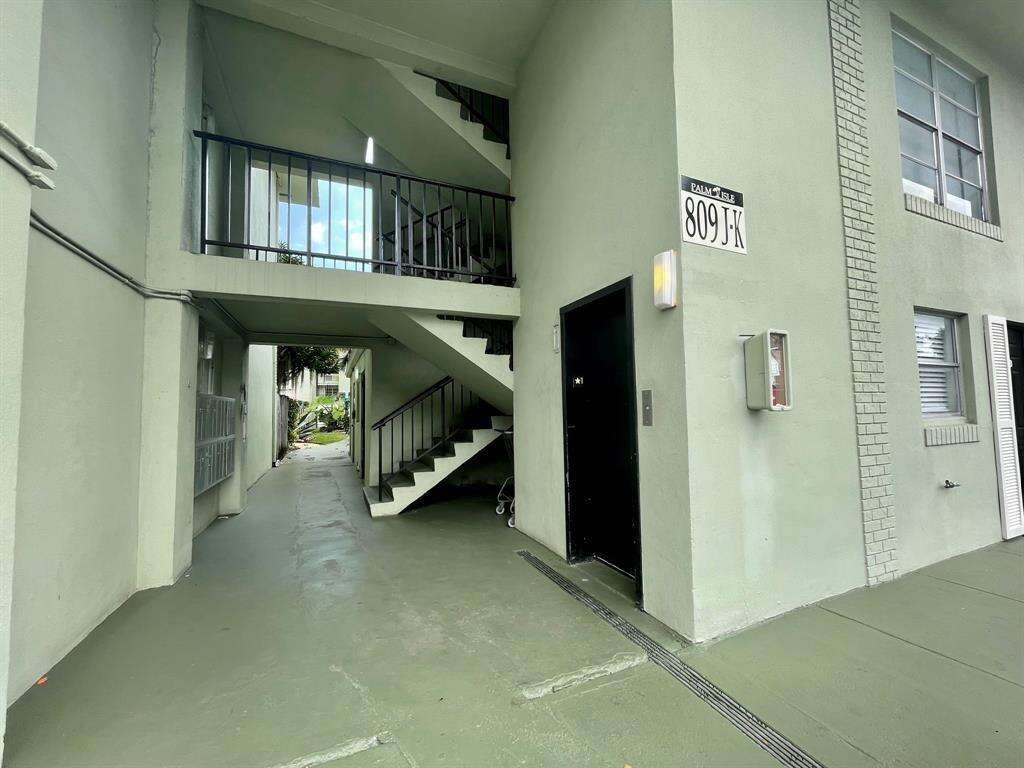 The Racquet Club Of Fort Lauderdale | Unit #J12 Unit #J12 | Picture 14