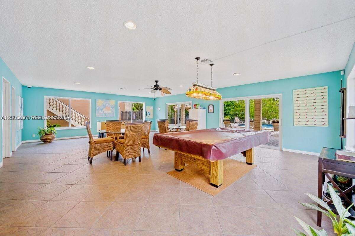 Manor Grove Village One Inc | Unit #114B Unit #114B | Picture 18
