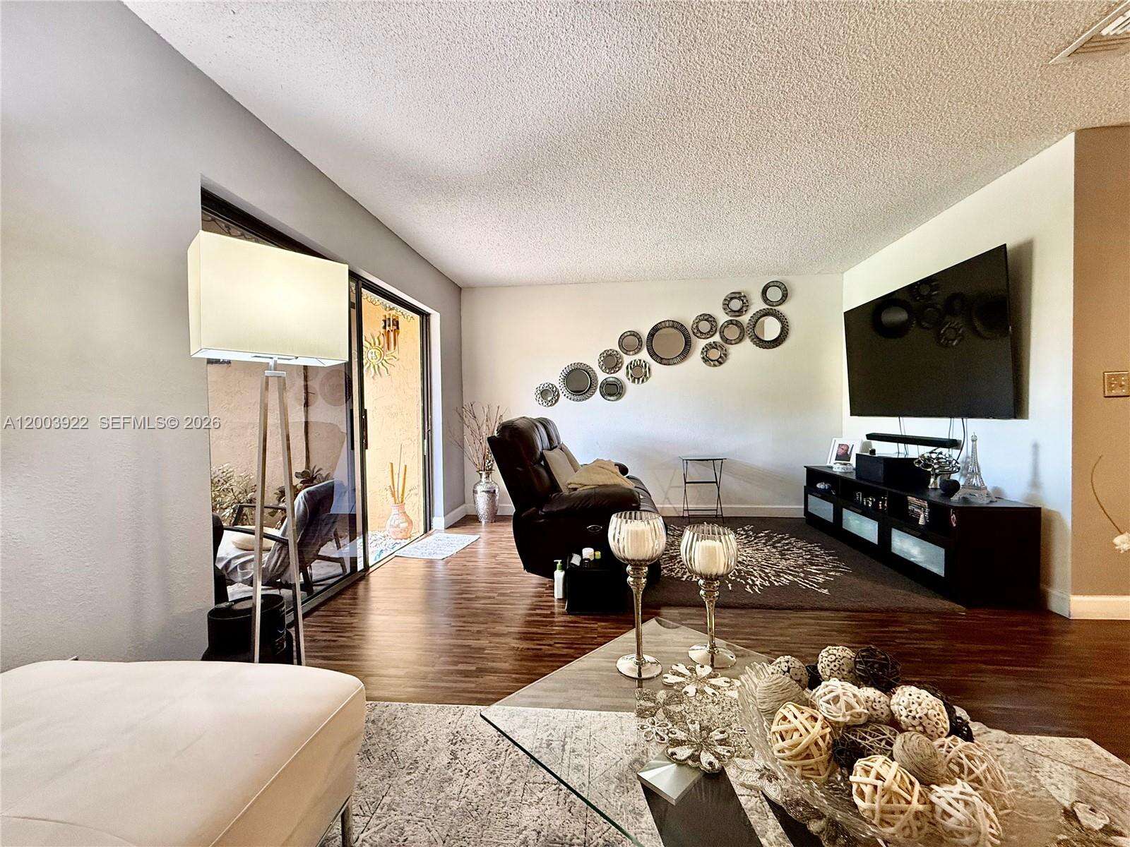 Westview Condominium No Four | Unit #257 Unit #257 | Picture 12