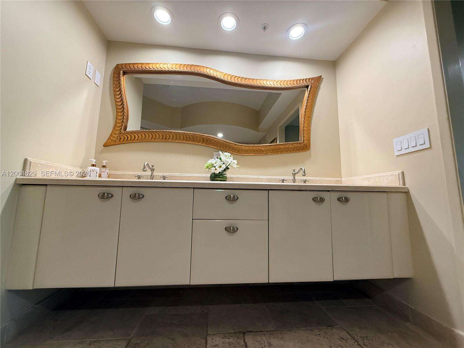 Las Olas River House | Unit #304 Unit #304 | Picture 18