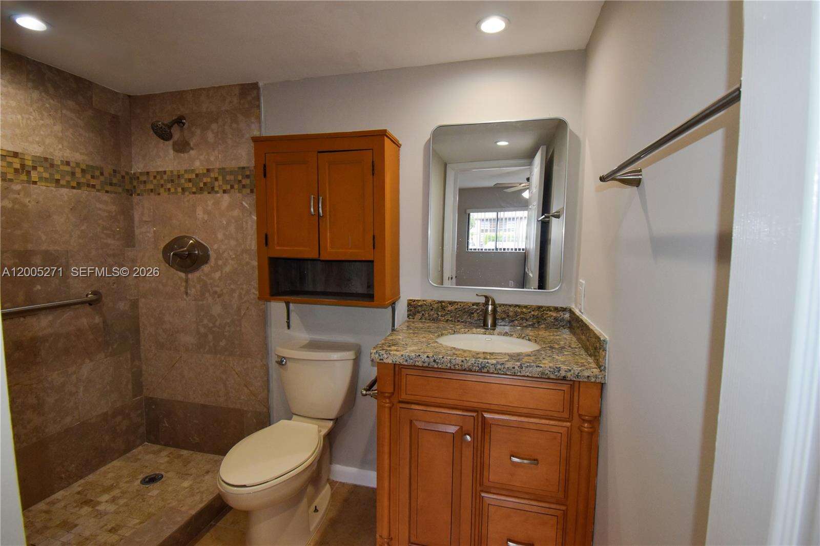 Belfort Condominium D | Unit #112 Unit #112 | Picture 14