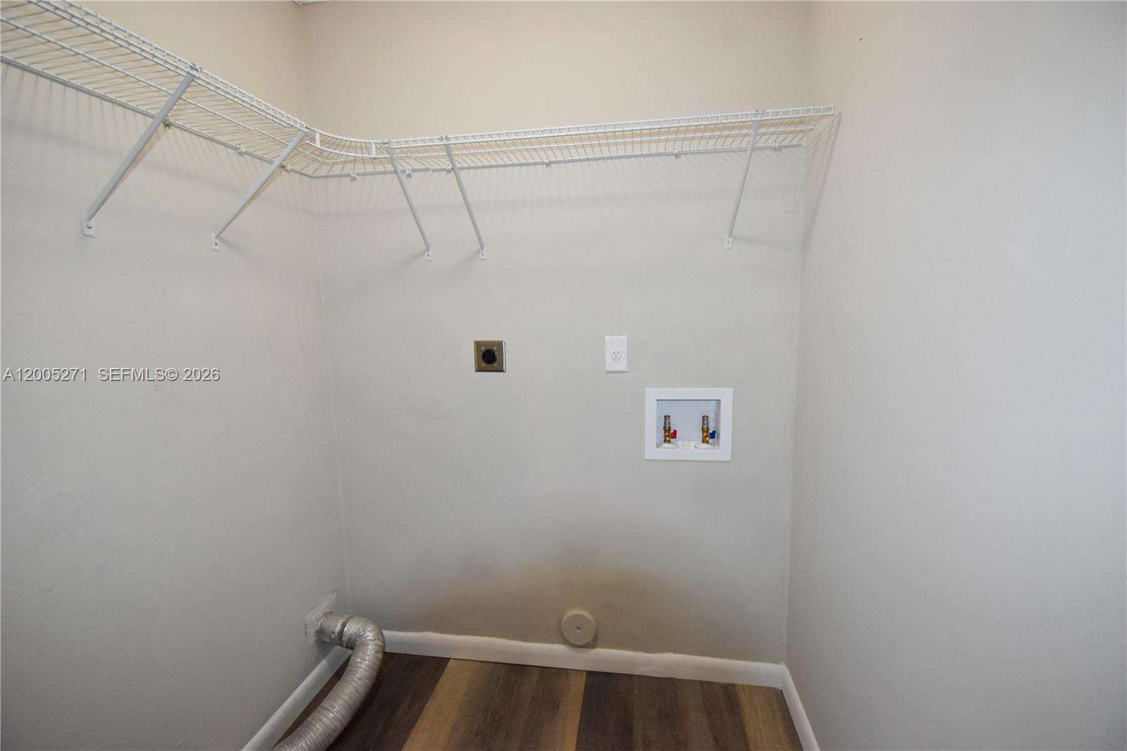 Belfort Condominium D | Unit #112 Unit #112 | Picture 15