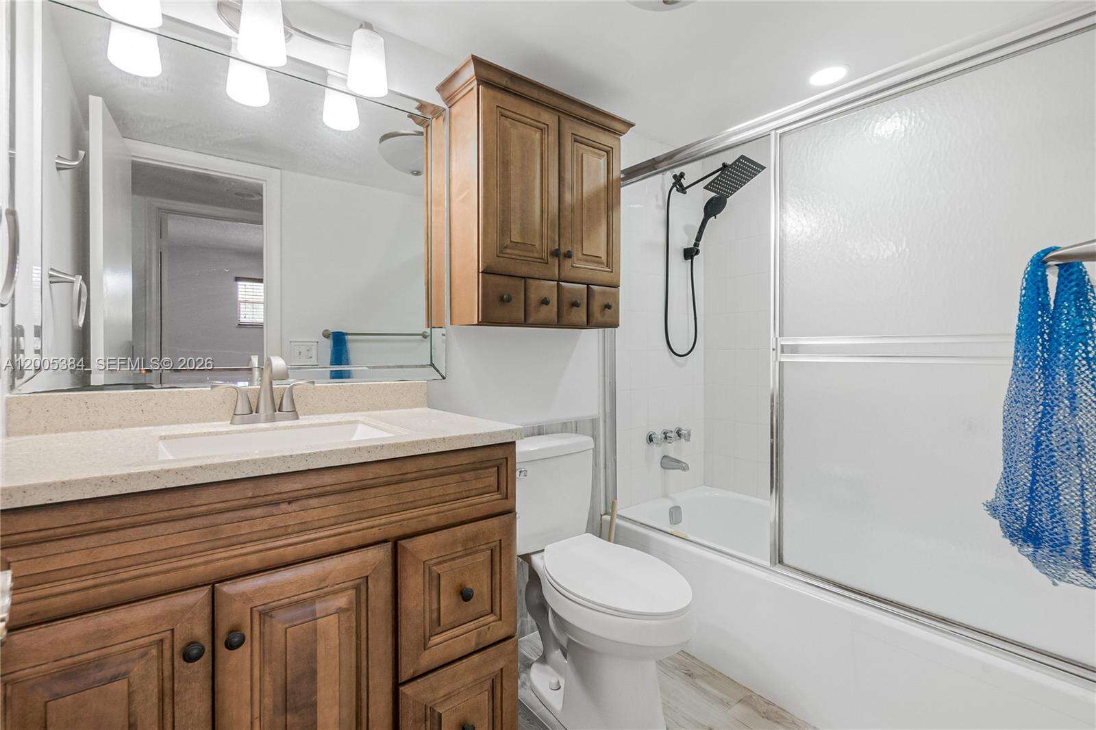 Hollybrook Golf And Tennis Club | Unit #209 Unit #209 | Picture 18