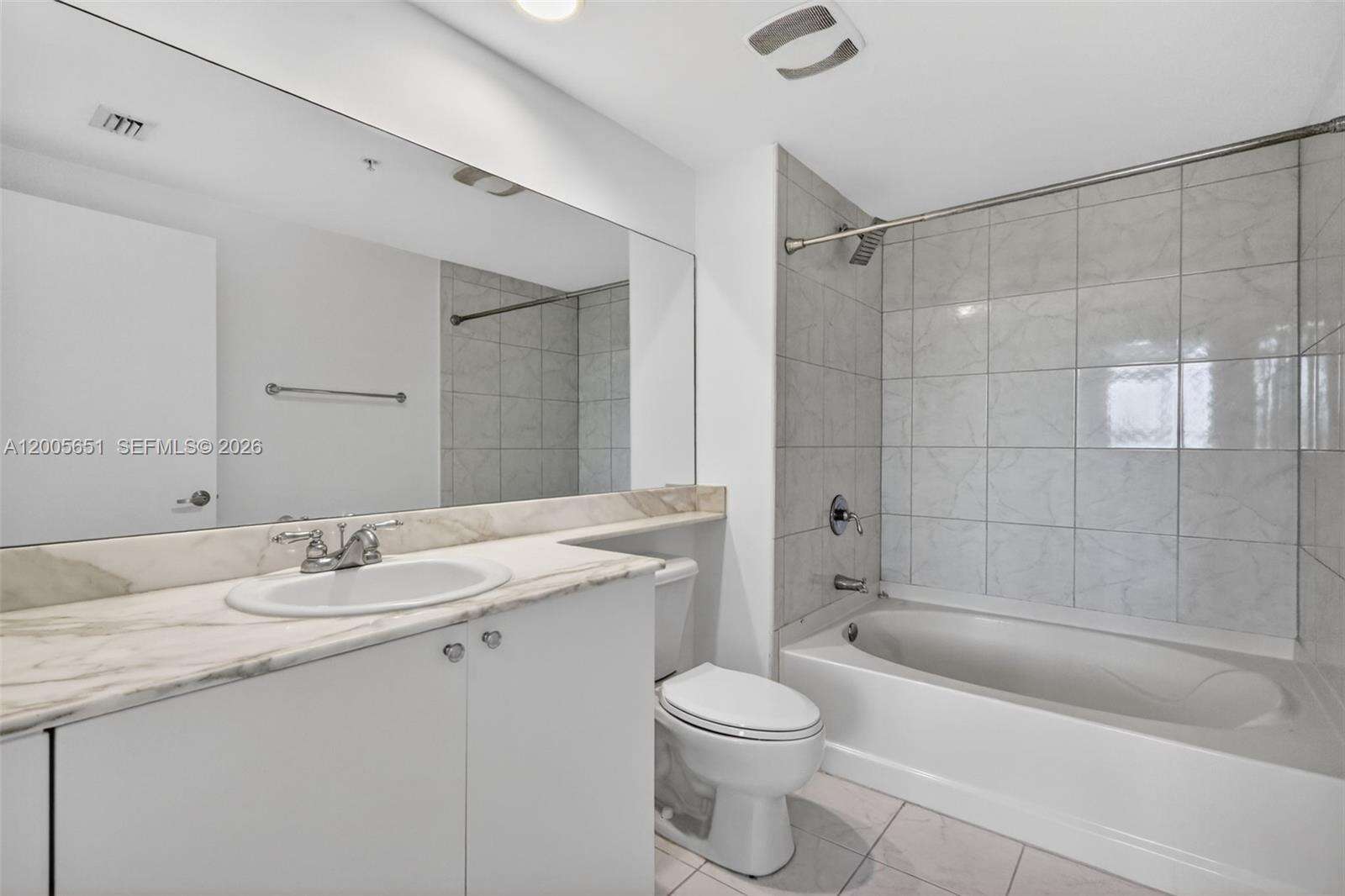 Venture At Aventura West | Unit #202 Unit #202 | Picture 18