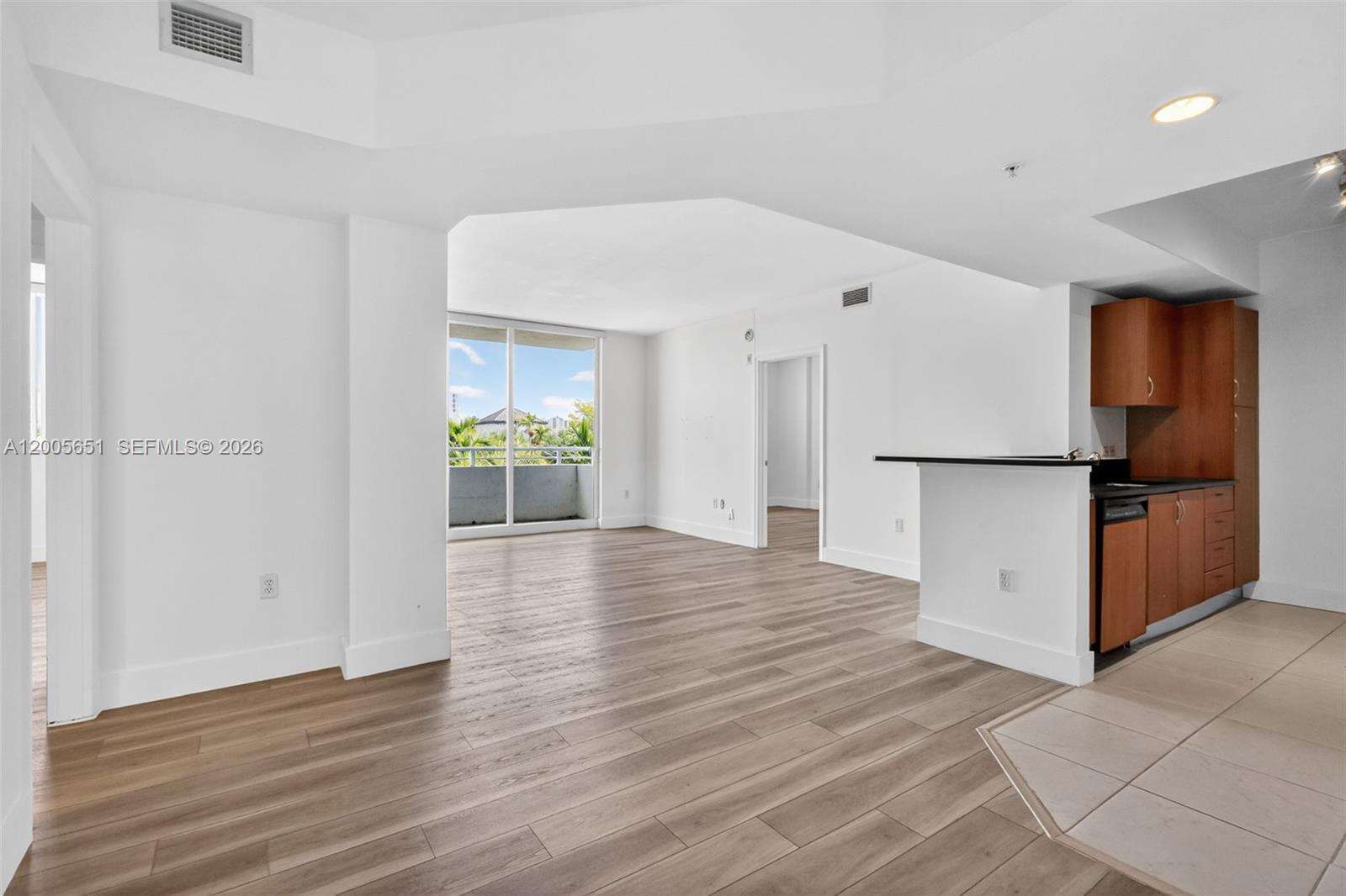 Venture At Aventura West | Unit #202 Unit #202 | Picture 5