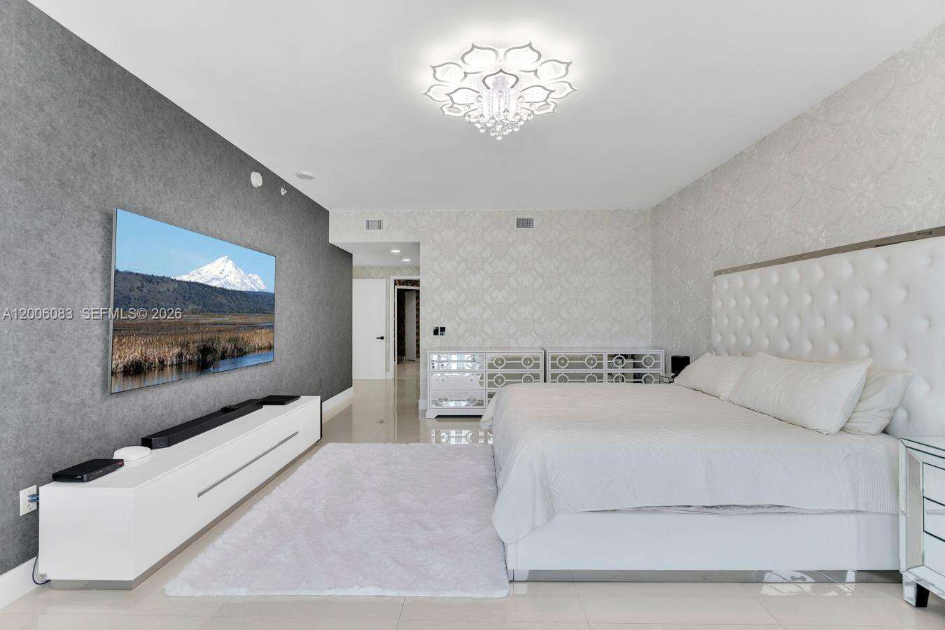 Marina Palms Residences South | Unit #909 Unit #909 | Picture 37