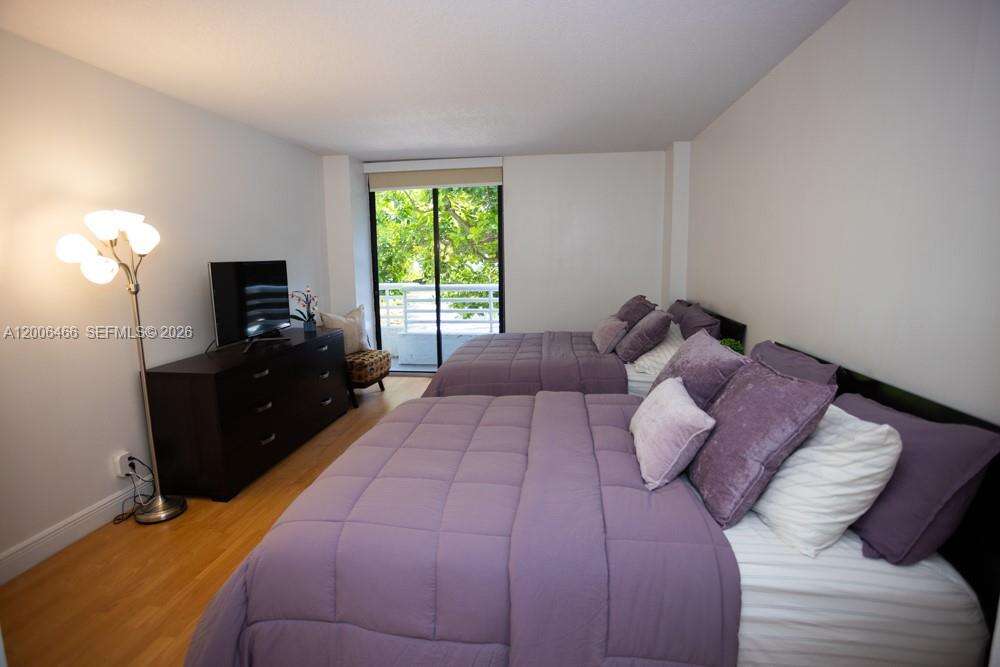 Parc Central Aventura East | Unit #214 Unit #214 | Picture 4