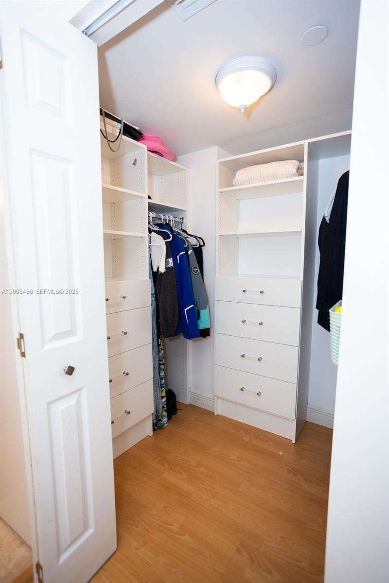 Parc Central Aventura East | Unit #214 Unit #214 | Picture 6