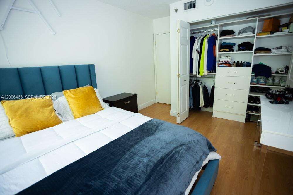 Parc Central Aventura East | Unit #214 Unit #214 | Picture 9
