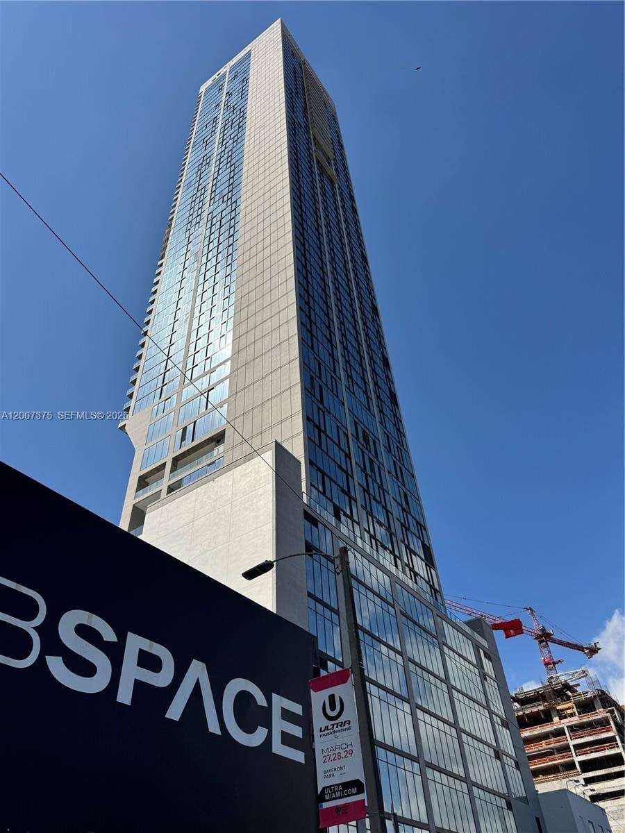 Miami North | Unit #3006B Unit #3006B | Picture 1