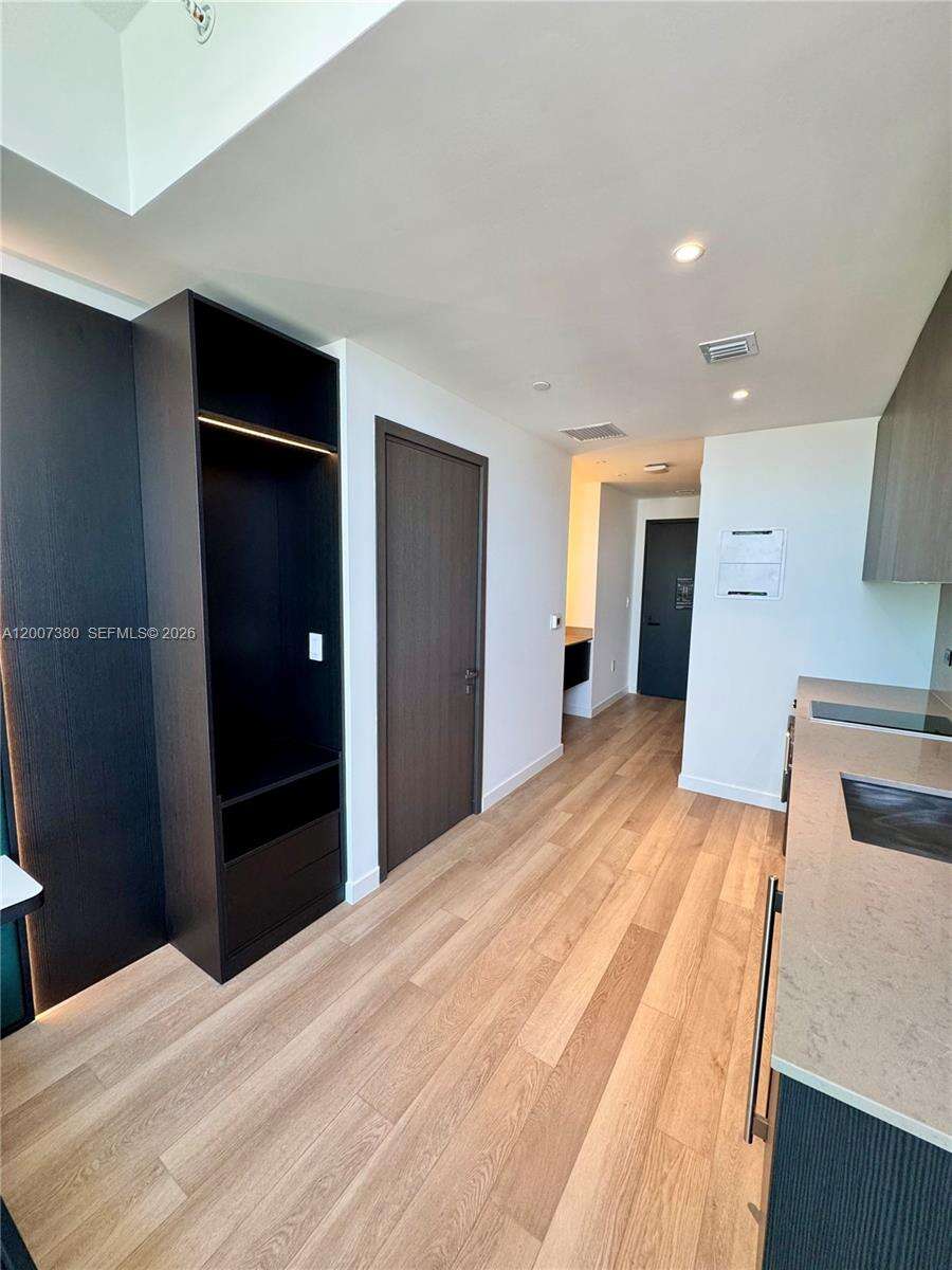 Miami North | Unit #3012A Unit #3012A | Picture 5