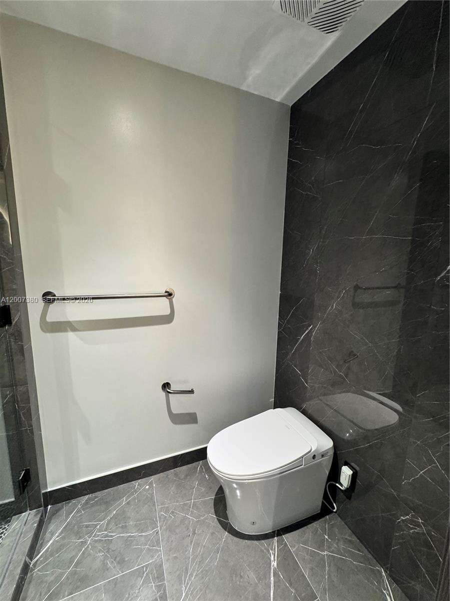 Miami North | Unit #3012A Unit #3012A | Picture 7