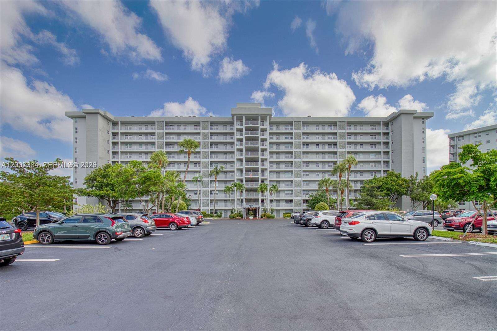 No 104 Palm Aire Country Club Apts | Unit #506 Unit #506 | Picture 1