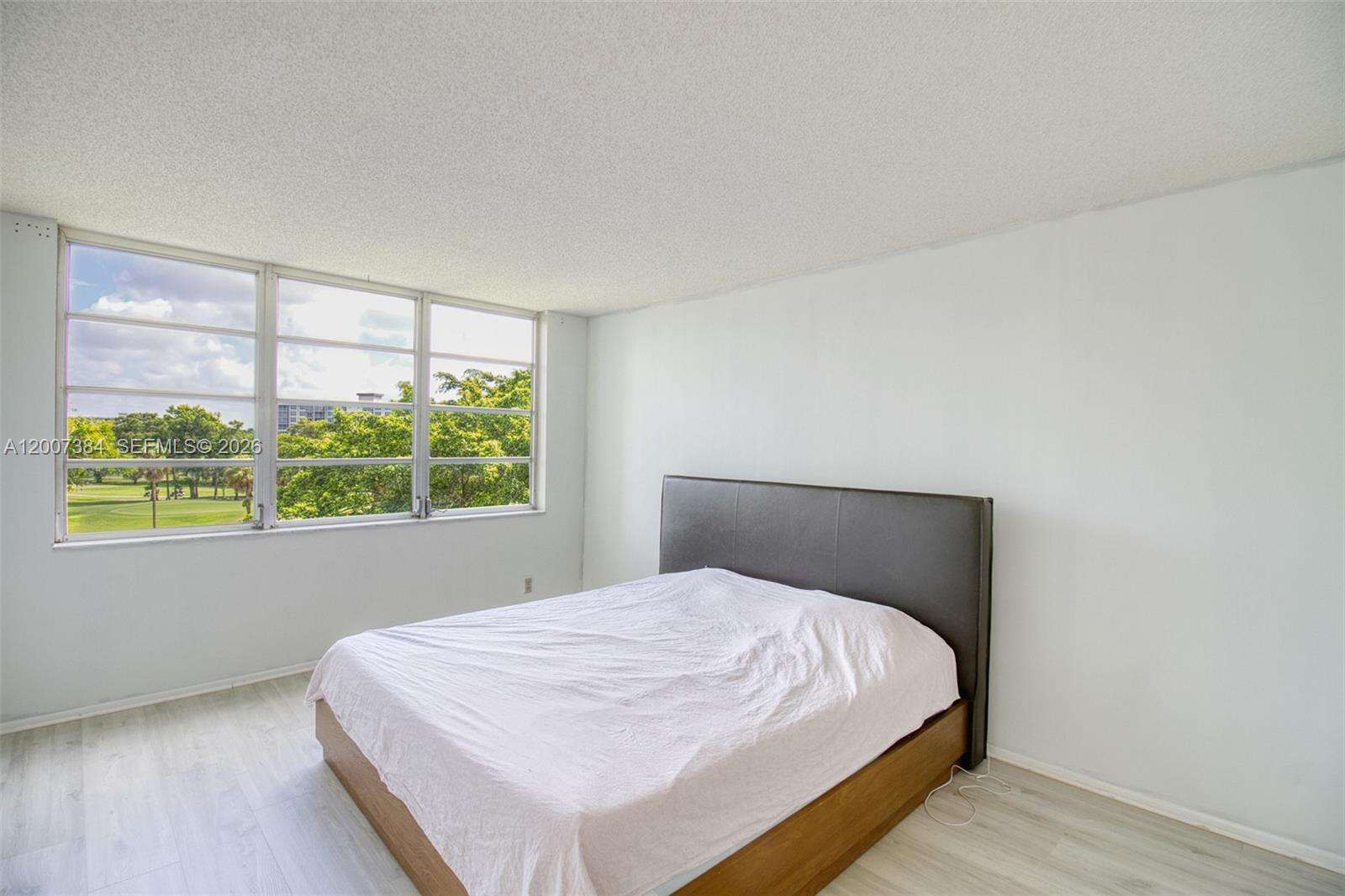 No 104 Palm Aire Country Club Apts | Unit #506 Unit #506 | Picture 30