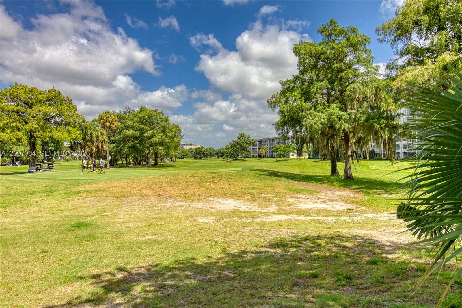 No 104 Palm Aire Country Club Apts | Unit #506 Unit #506 | Picture 39
