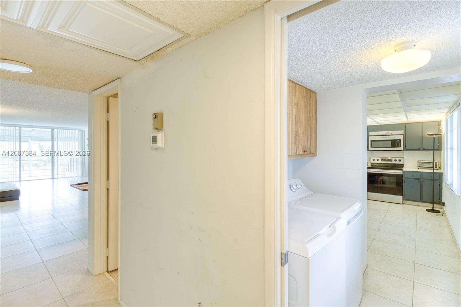 No 104 Palm Aire Country Club Apts | Unit #506 Unit #506 | Picture 9