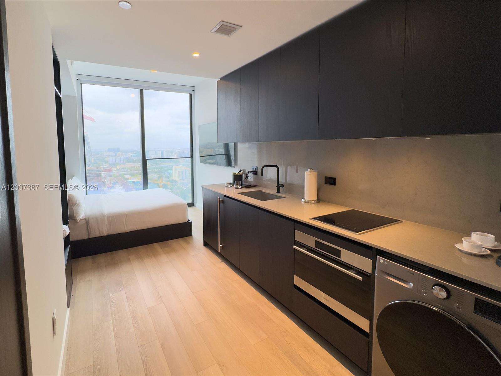 Miami North | Unit #3012B Unit #3012B | Picture 7