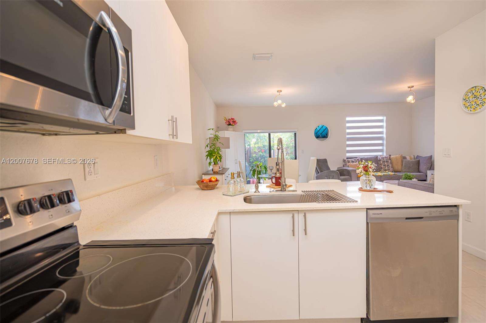 Lake Victoria Townhomes | N/A N/A | Picture 12