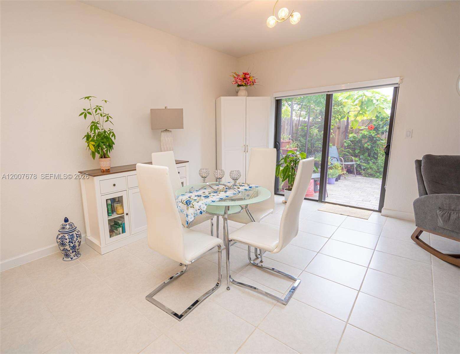 Lake Victoria Townhomes | N/A N/A | Picture 14