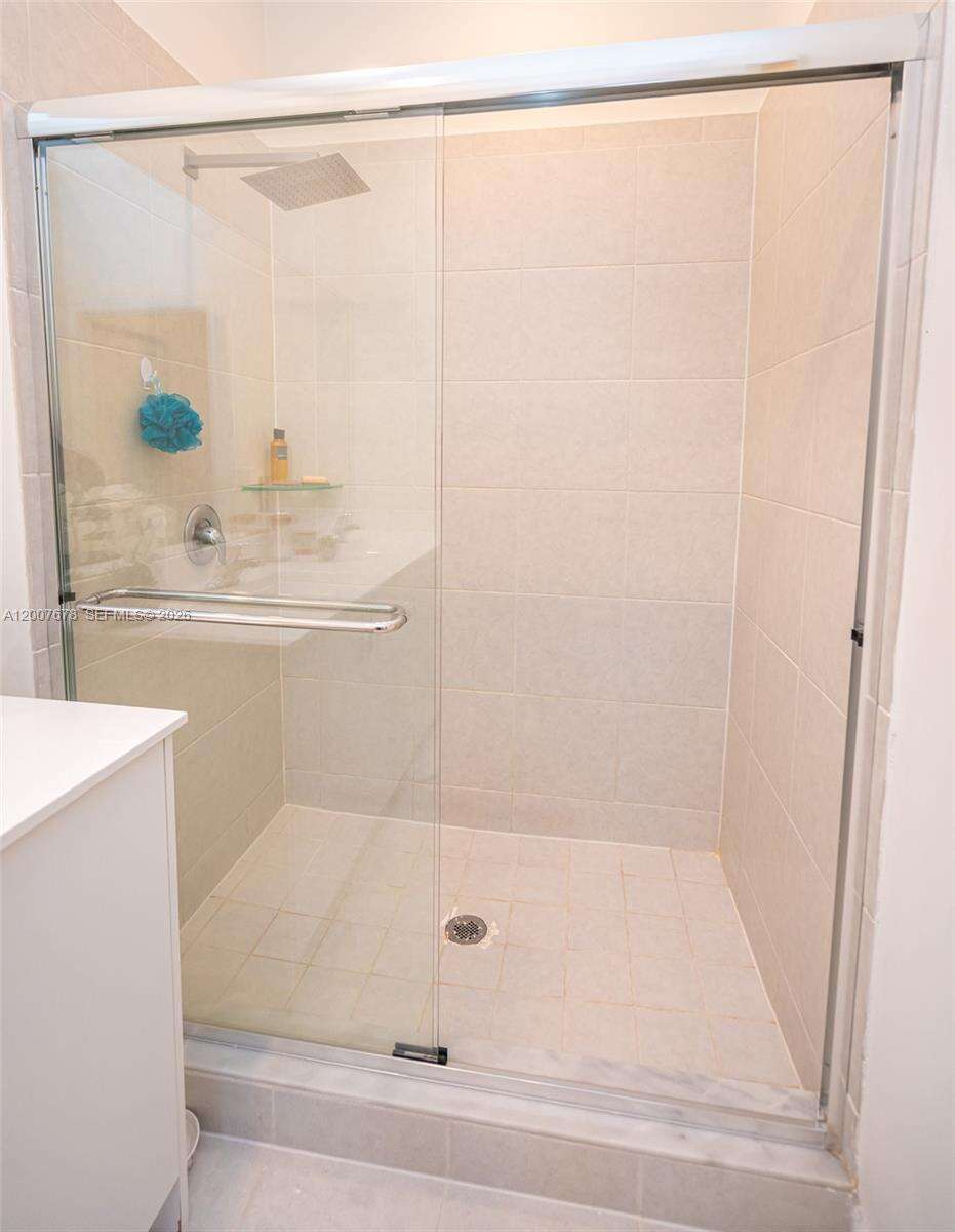 Lake Victoria Townhomes | N/A N/A | Picture 41