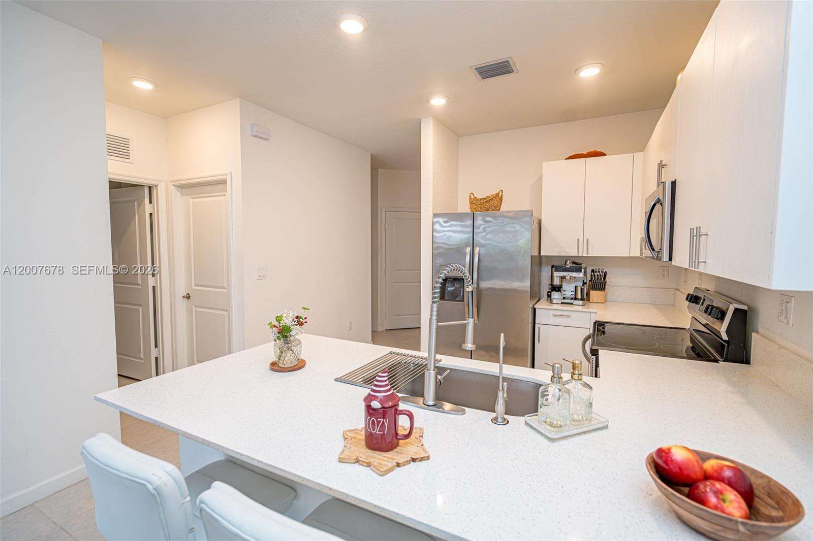 Lake Victoria Townhomes | N/A N/A | Picture 10