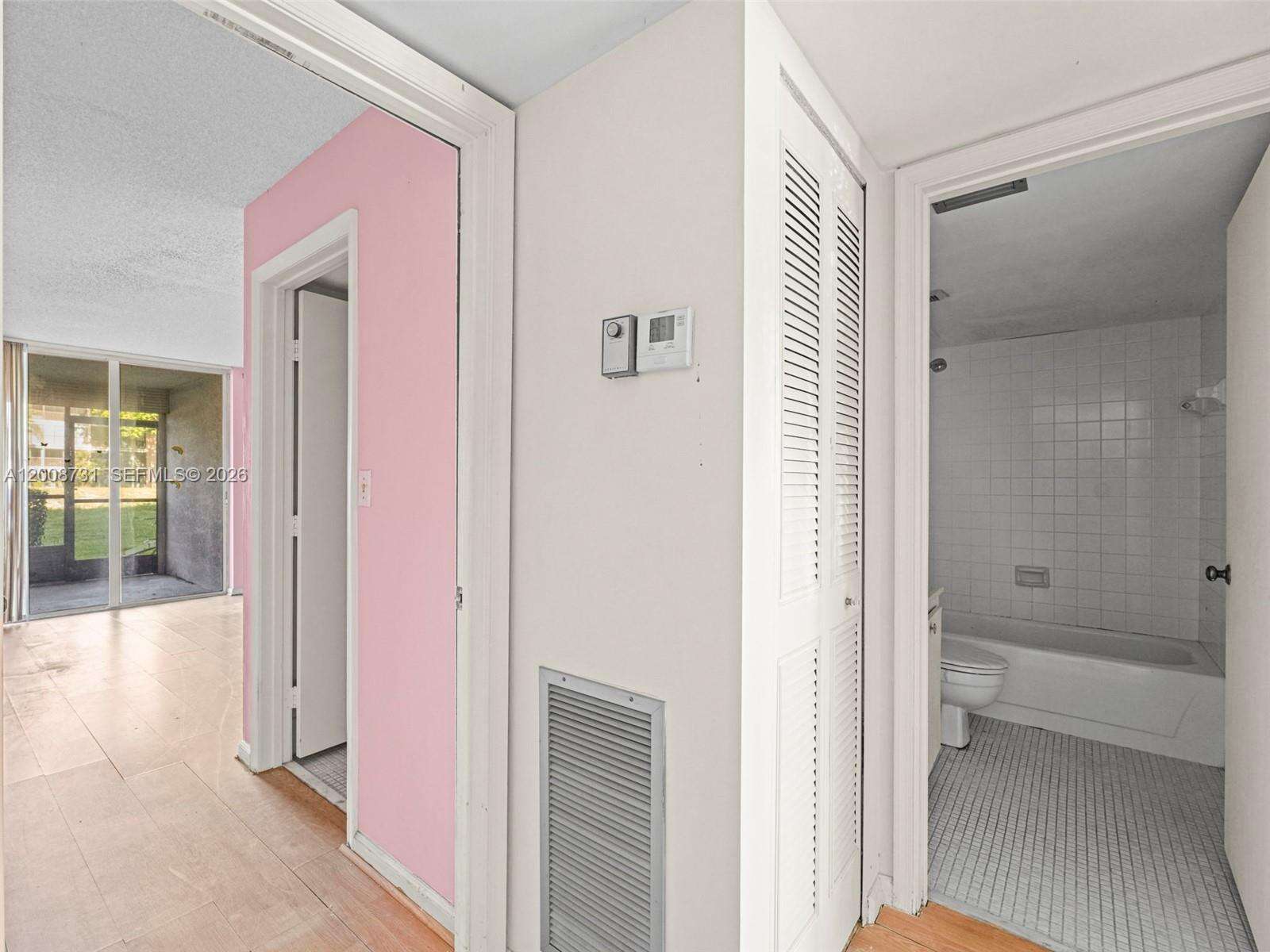 Palm Lakes | Unit #102 Unit #102 | Picture 15