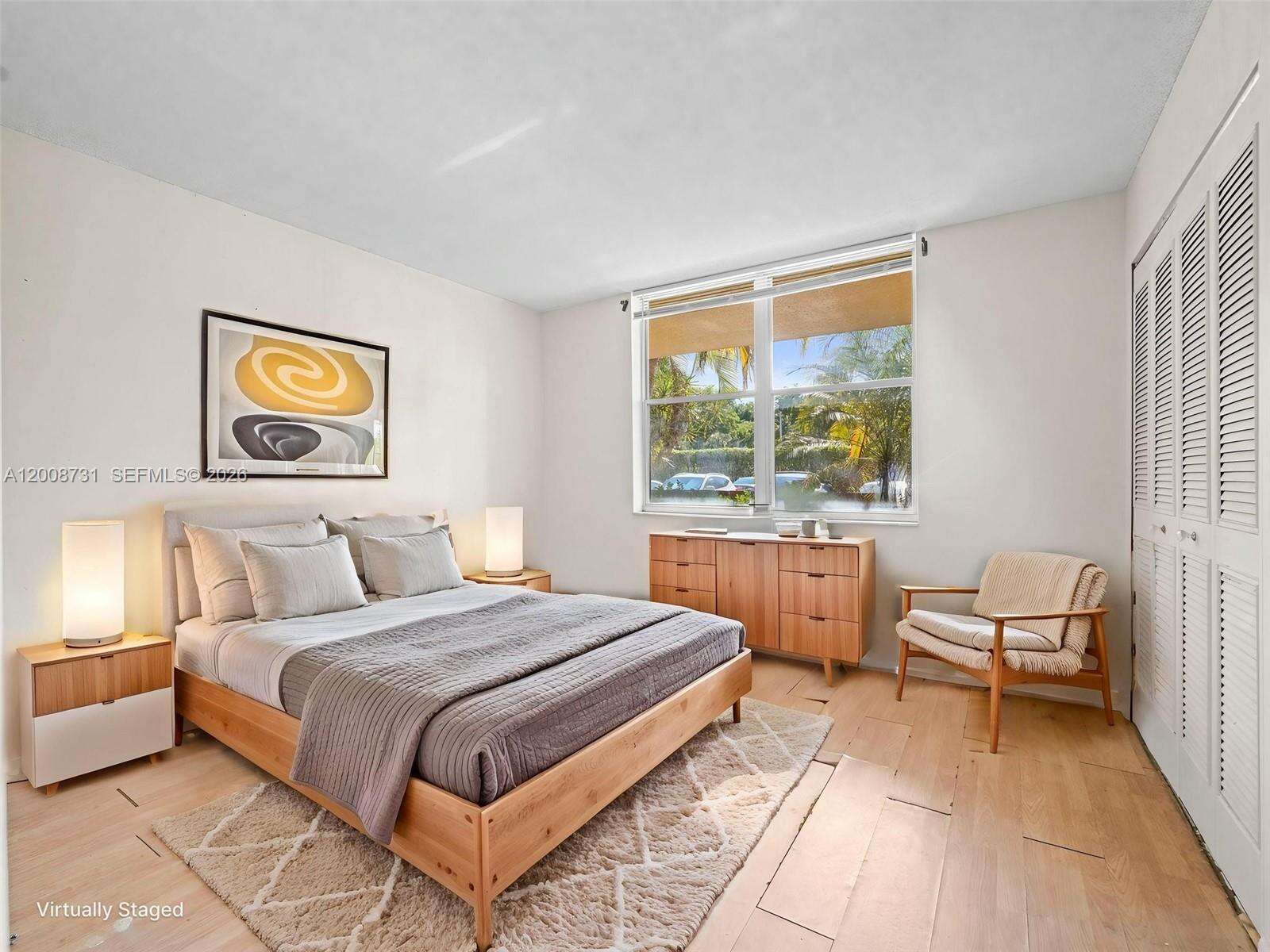 Palm Lakes | Unit #102 Unit #102 | Picture 18