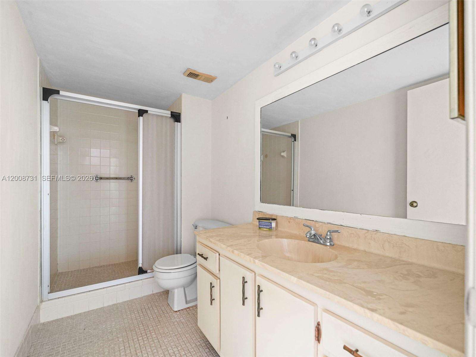 Palm Lakes | Unit #102 Unit #102 | Picture 21