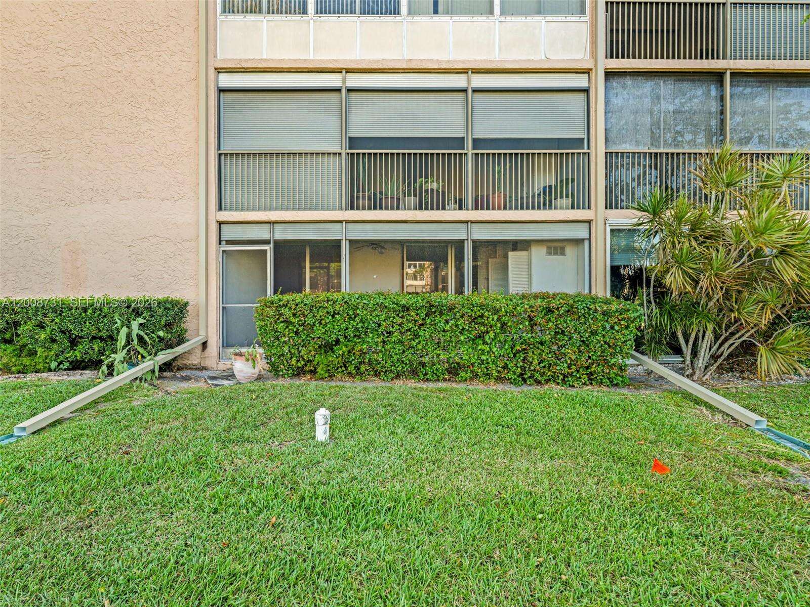 Palm Lakes | Unit #102 Unit #102 | Picture 27