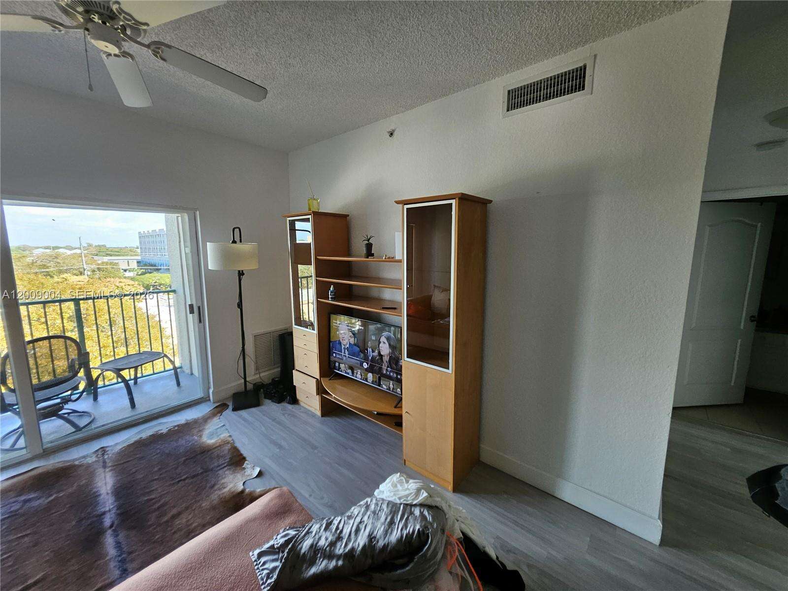 Valencia | Unit #655 Unit #655 | Picture 12