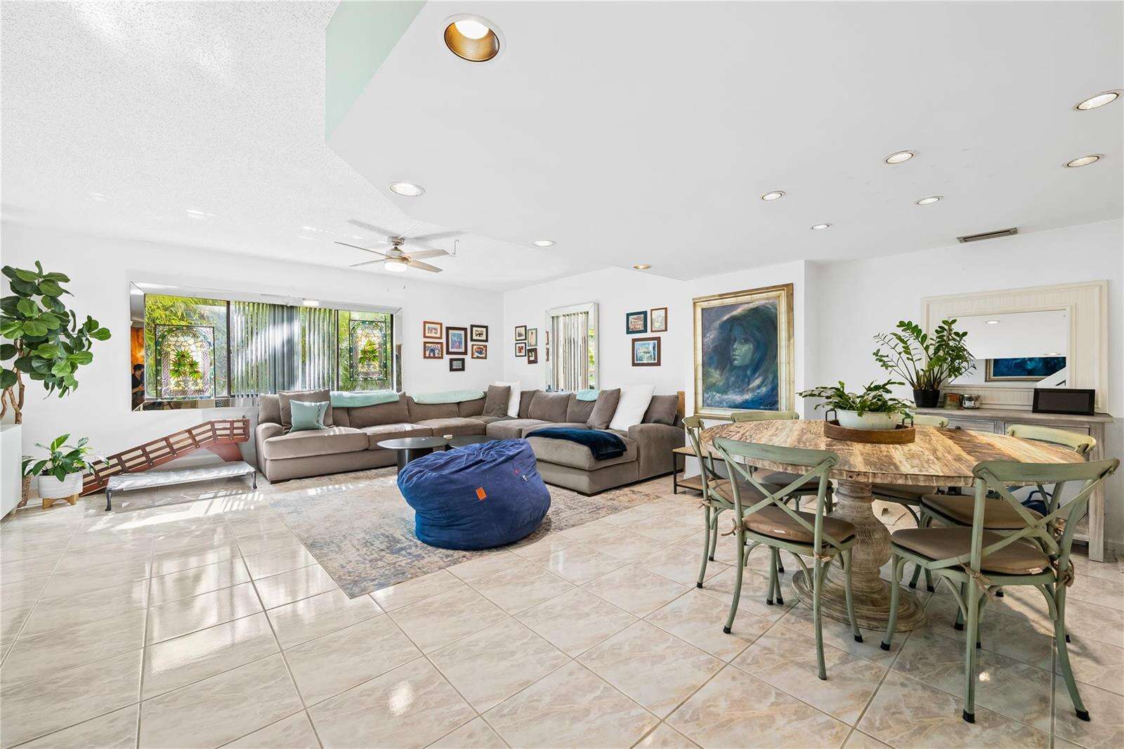 Tor Palm Townhouses | Unit #201 Unit #201 | Picture 1