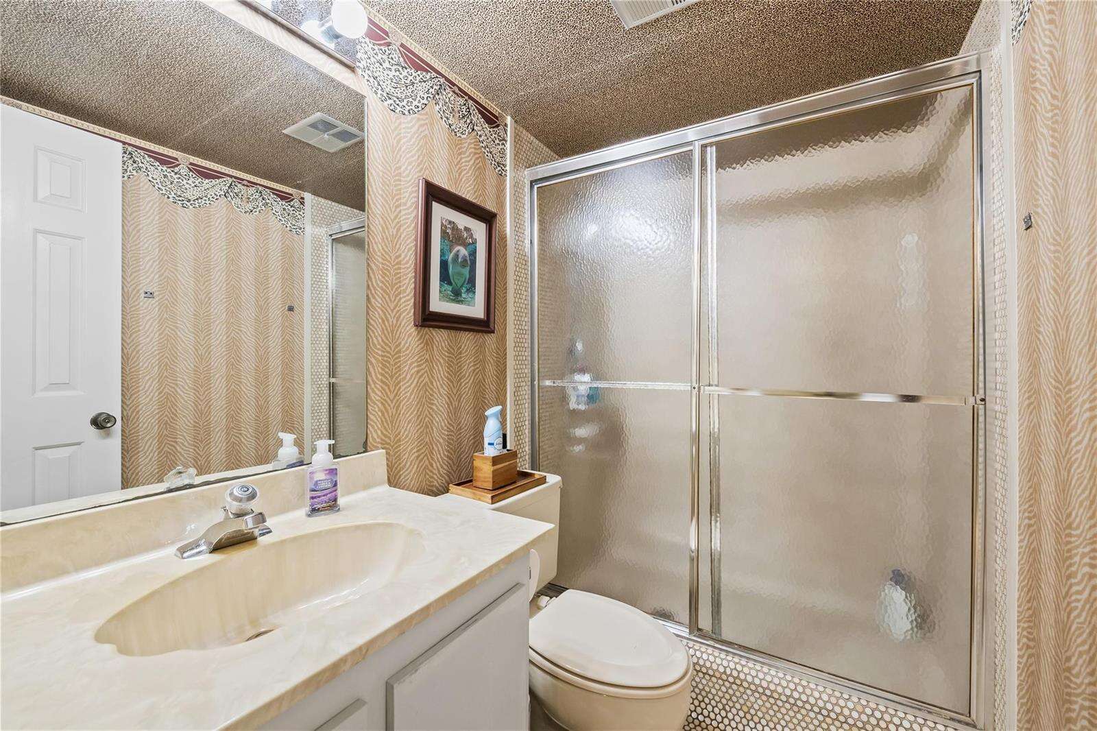 Tor Palm Townhouses | Unit #201 Unit #201 | Picture 14