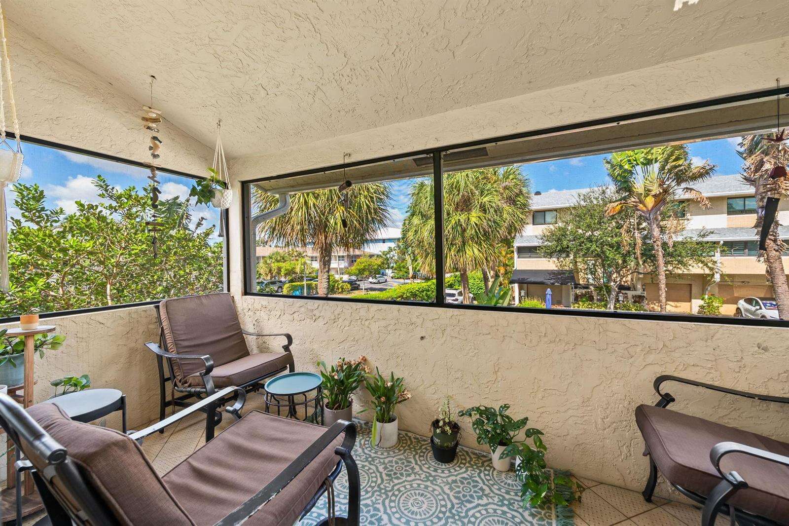 Tor Palm Townhouses | Unit #201 Unit #201 | Picture 8