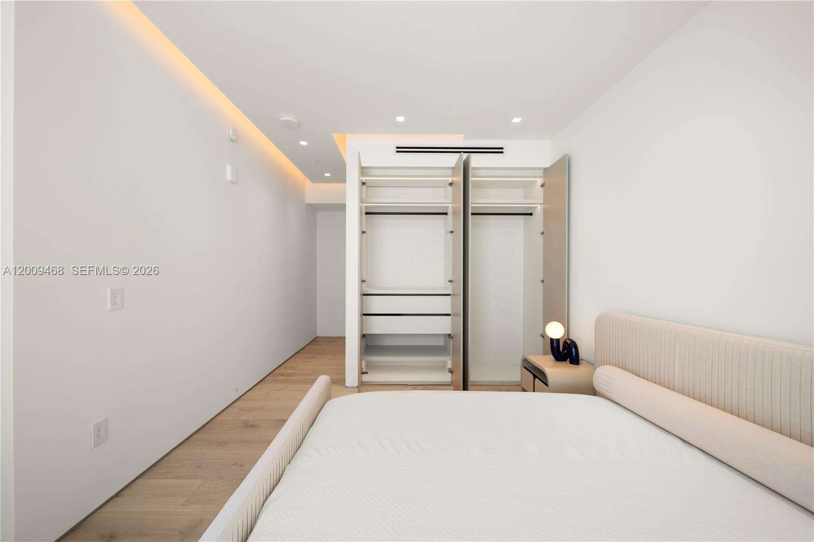 Continuum On South Beach Condo The South Tower | Unit #1206 Unit #1206 | Picture 28