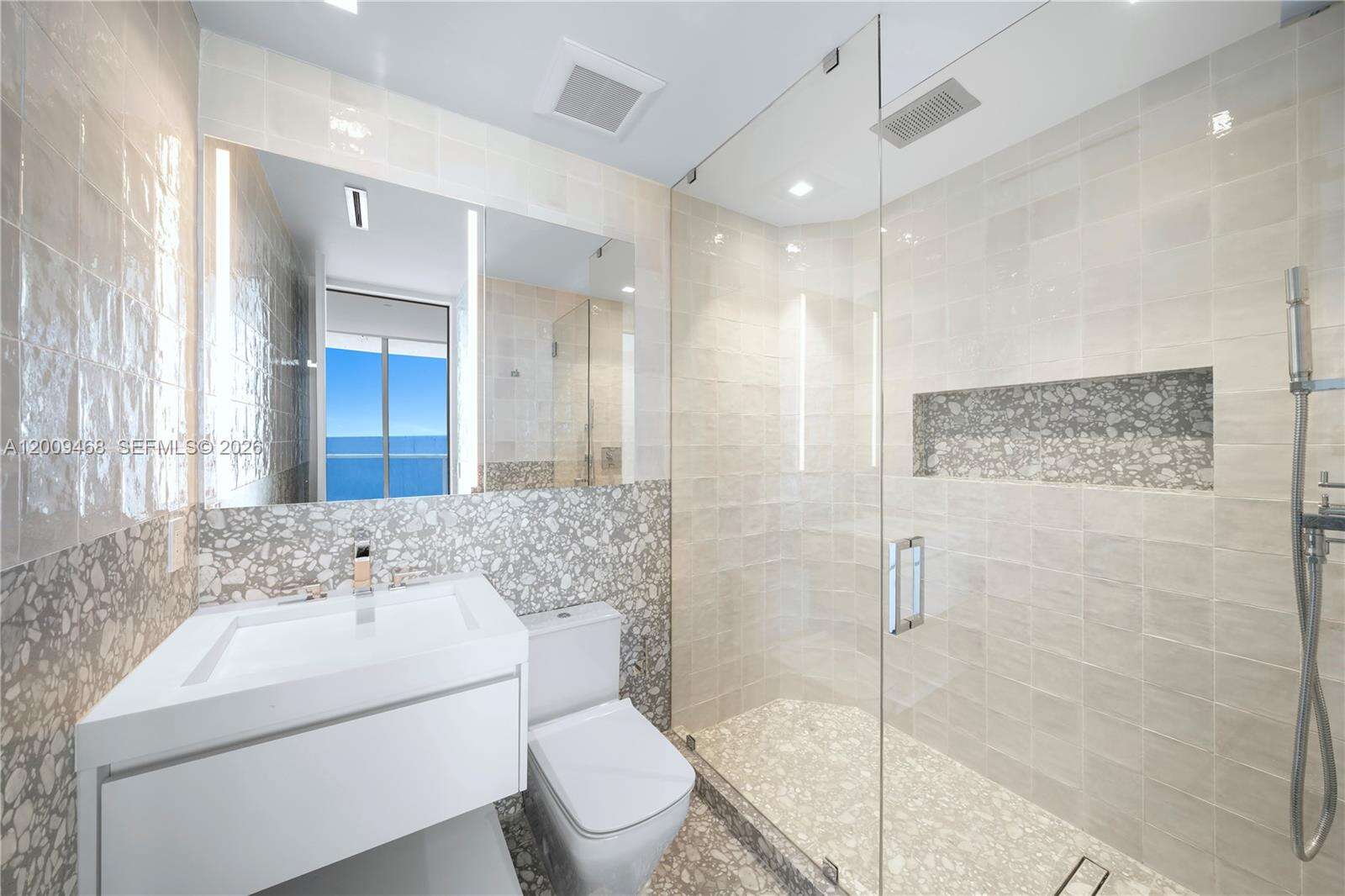 Continuum On South Beach Condo The South Tower | Unit #1206 Unit #1206 | Picture 33