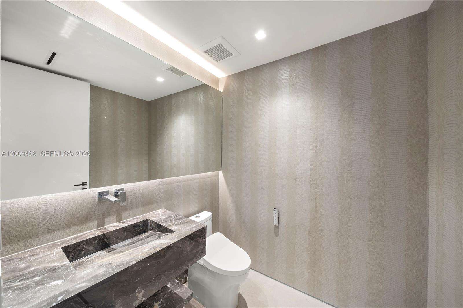 Continuum On South Beach Condo The South Tower | Unit #1206 Unit #1206 | Picture 39