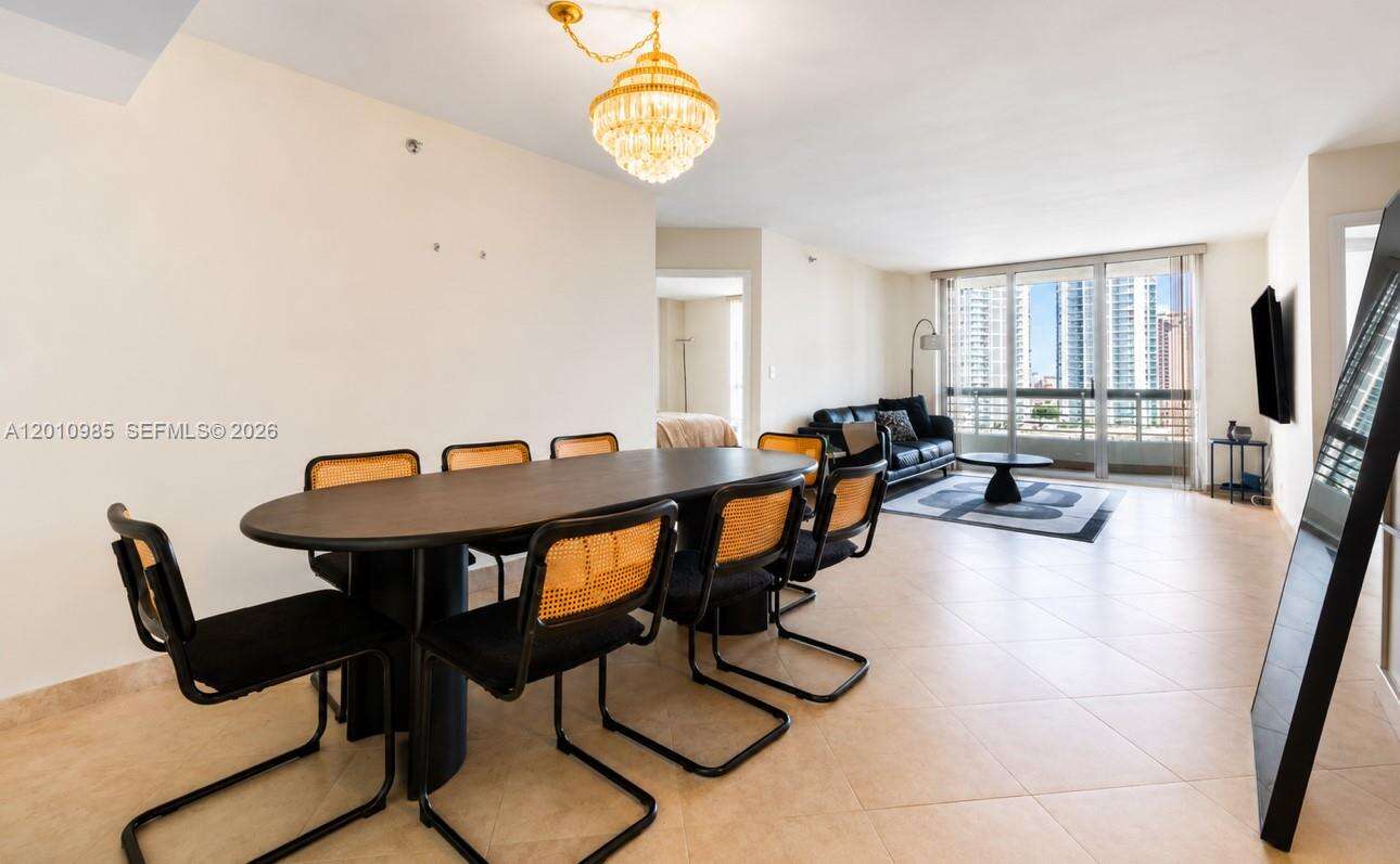 Mystic Pointe Condo No One | Unit #1209 Unit #1209 | Picture 8