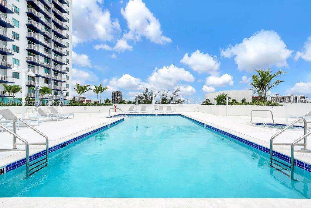 1800 Biscayne Plaza | Unit #306 Unit #306 | Picture 16