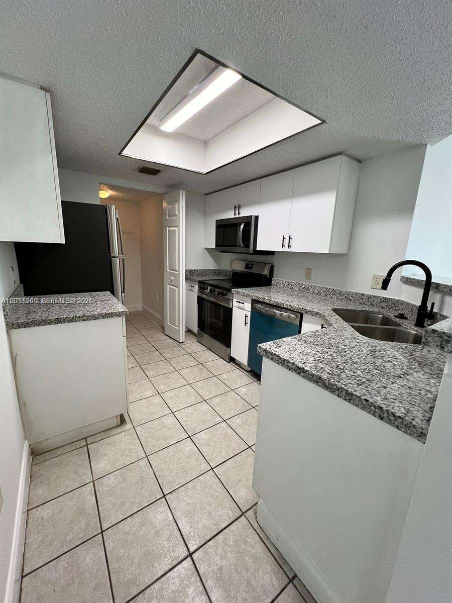 Evergreen Lakes | Unit #103 Unit #103 | Picture 16