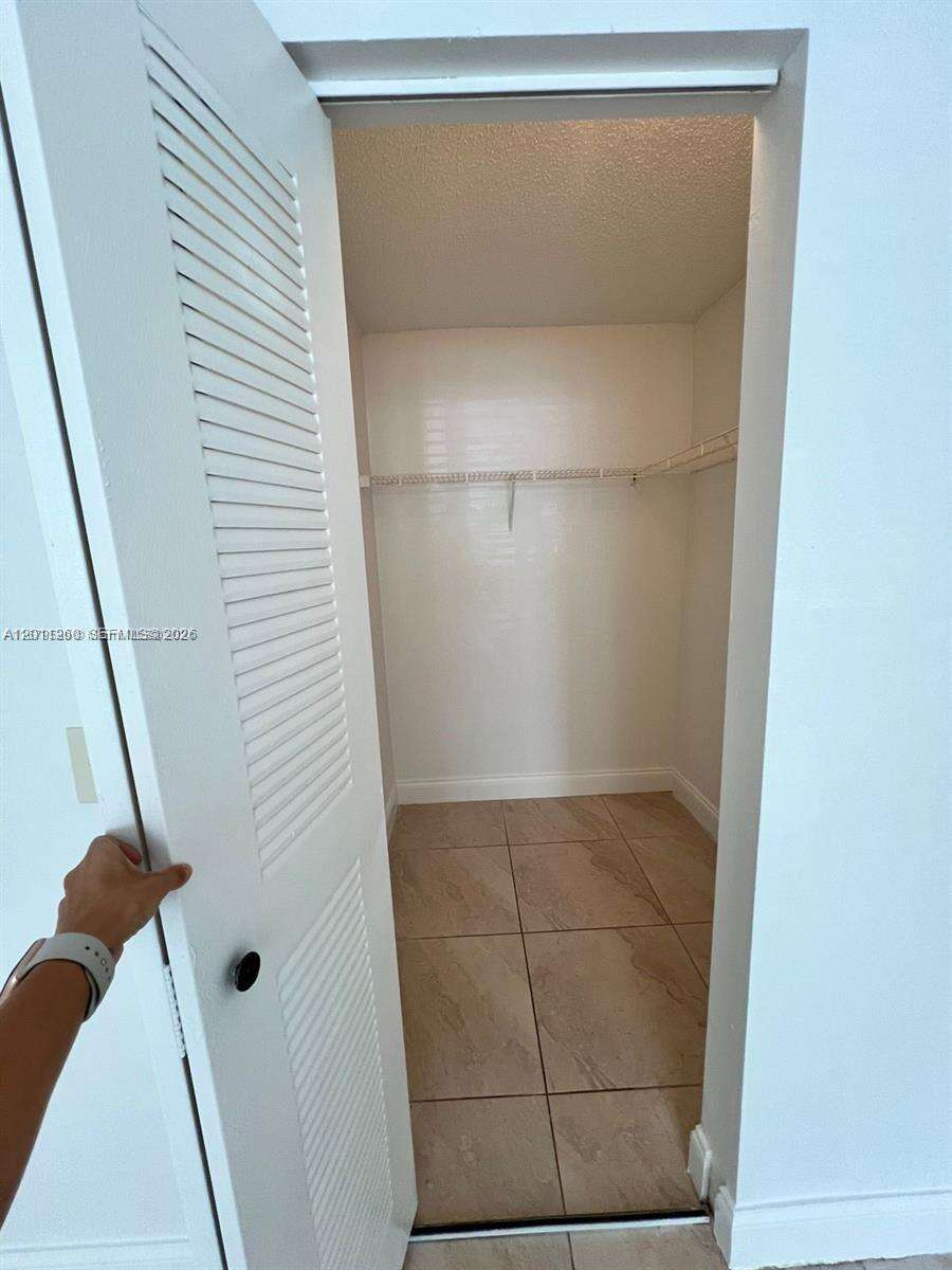 Evergreen Lakes | Unit #103 Unit #103 | Picture 23