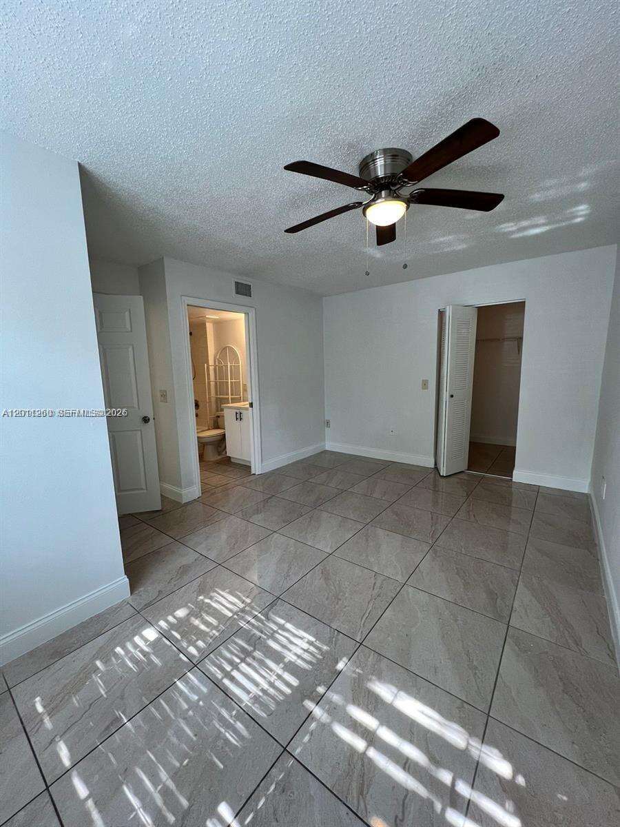Evergreen Lakes | Unit #103 Unit #103 | Picture 24
