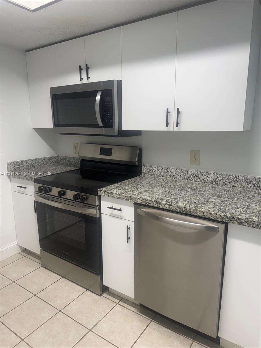 Evergreen Lakes | Unit #103 Unit #103 | Picture 29
