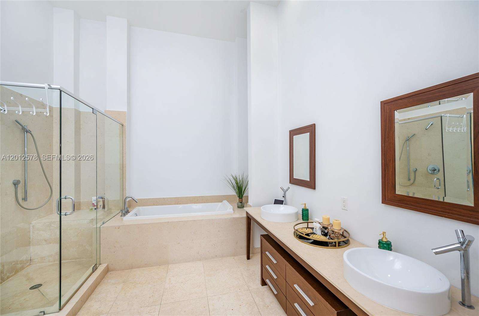 Icon Brickell No Two | Unit #4103 Unit #4103 | Picture 11