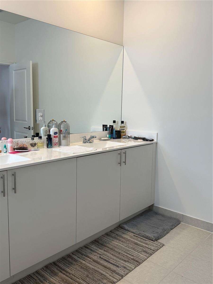 Kendall Assemblage North | Unit #12955 Unit #12955 | Picture 14