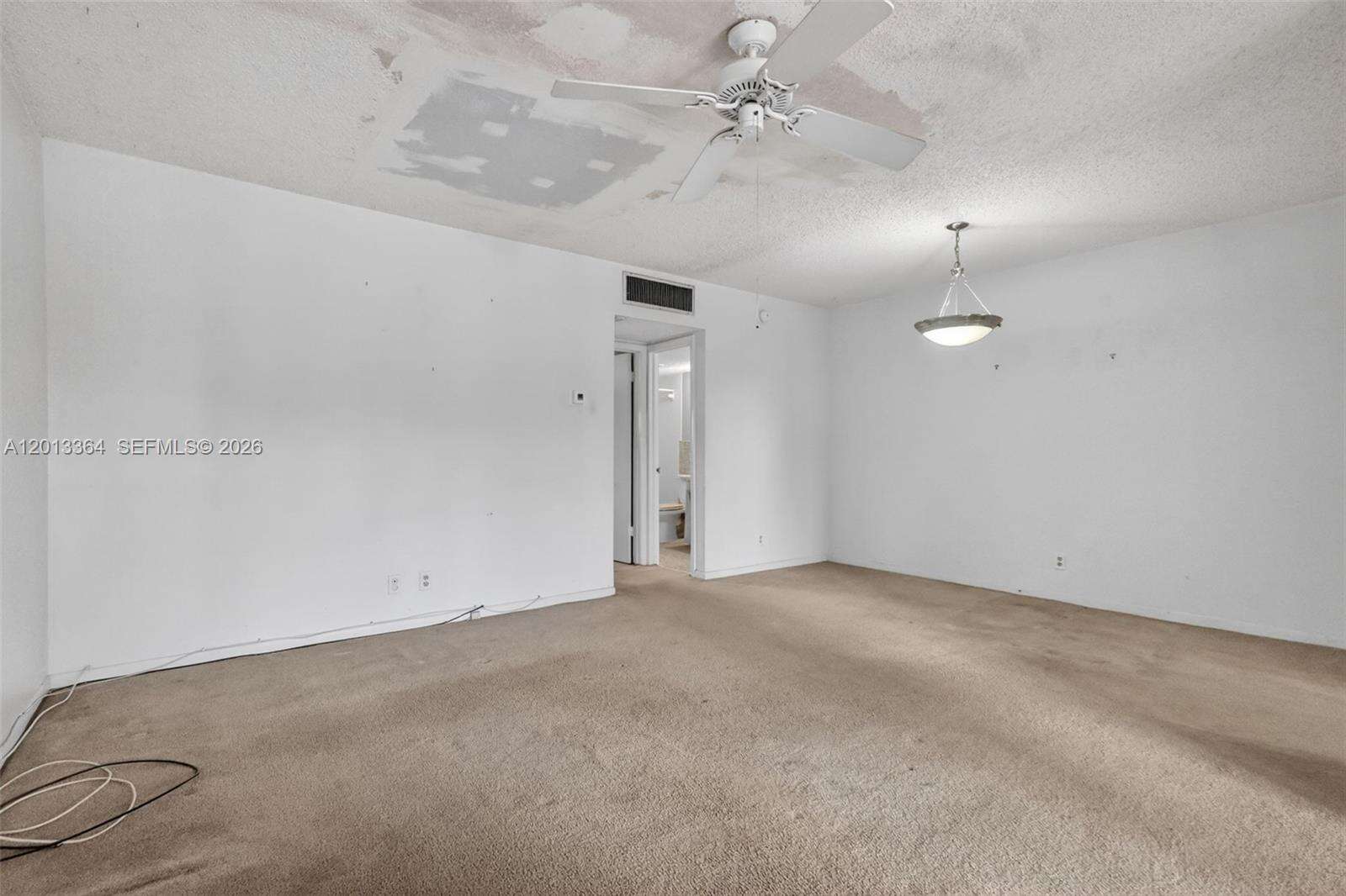 University Manors Condo Number One | Unit #122 Unit #122 | Picture 7