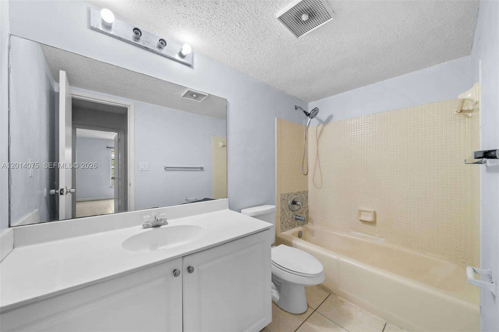 Doral Gardens Ii | Unit #204 Unit #204 | Picture 14